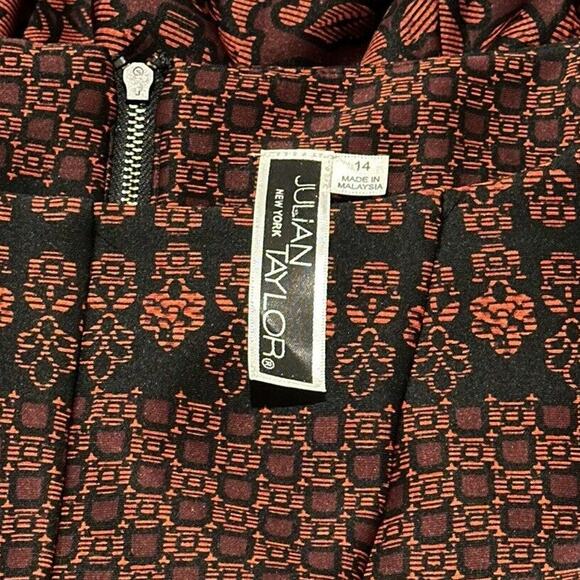 Julian Taylor New York Fit and Flare Dress Thick Ponte Red Brick Artsy Size 14 - Picture 3 of 7